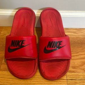 Nike Victori One Slides
